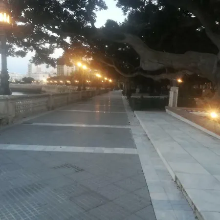 Apartamento Apartamento Santo Tomás Cádis
